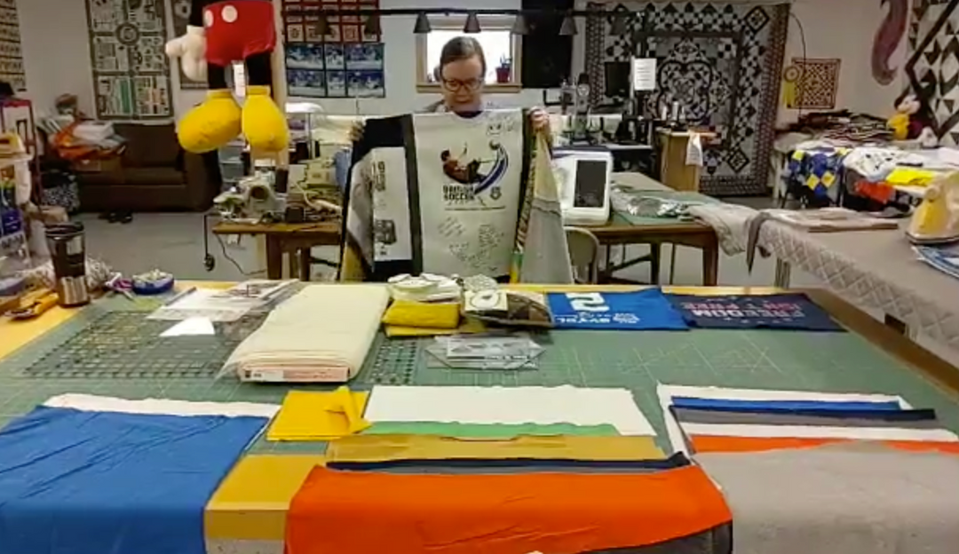 10+ Tips for Sewing T-Shirt Quilts