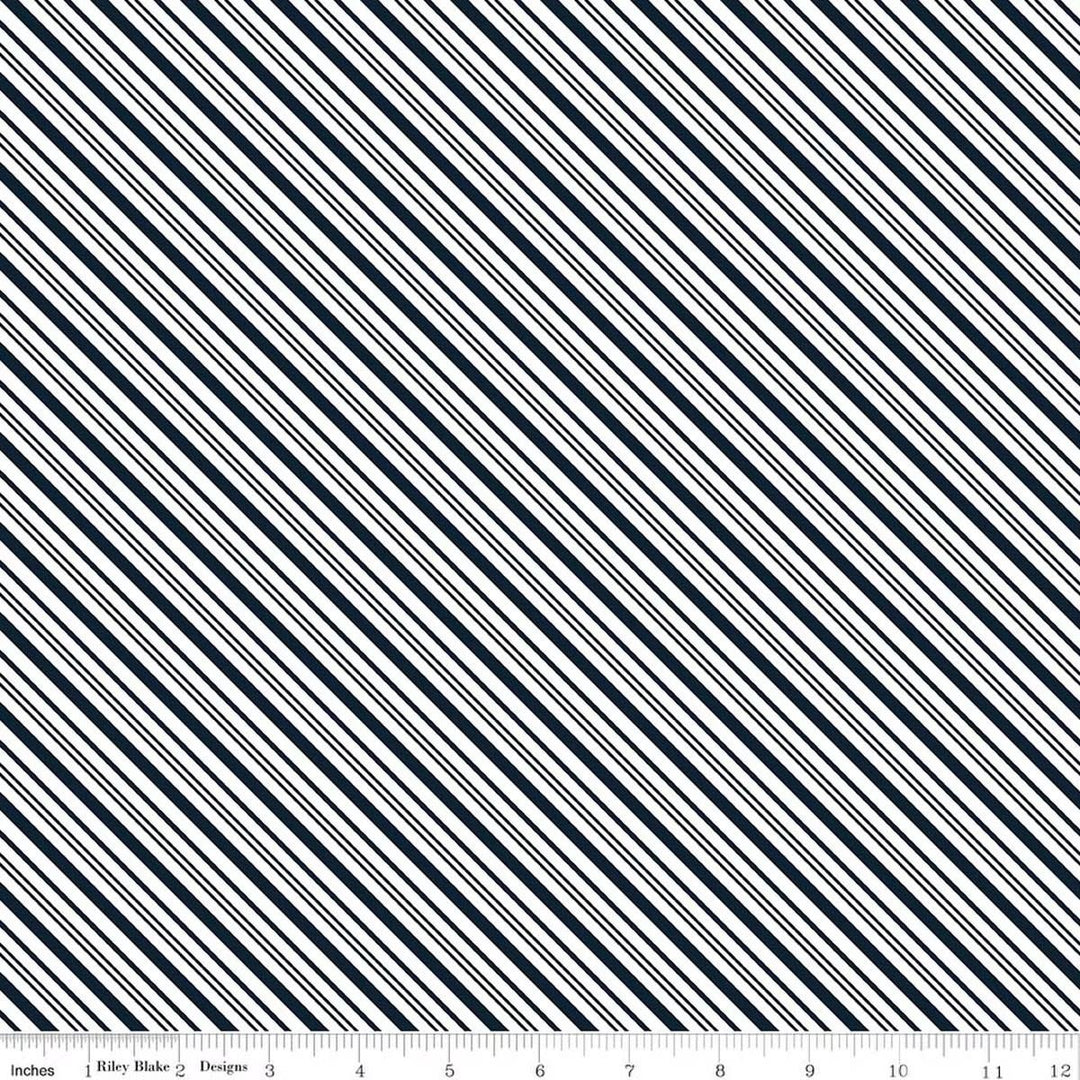 A Perfect Winter - Stripes in Navy