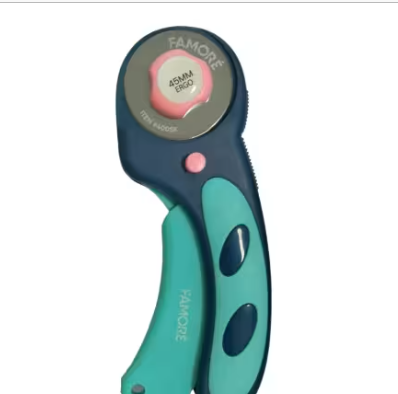 Famore 45mm Ergonomic Rotary Cutter # FAM-45RCTH