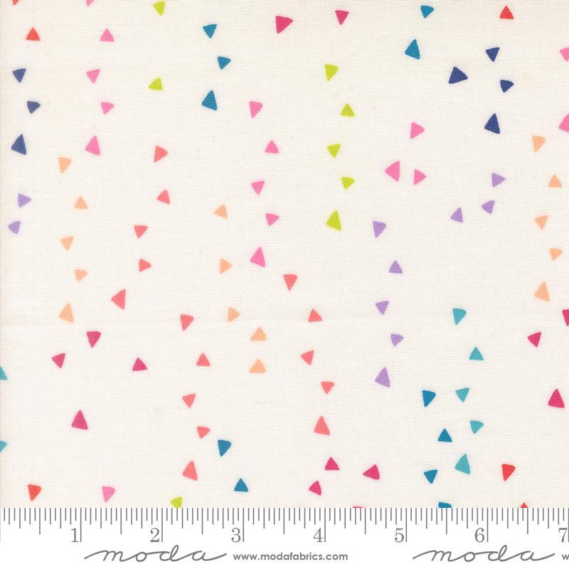 Makers Delight - Trimmings Triangles in White