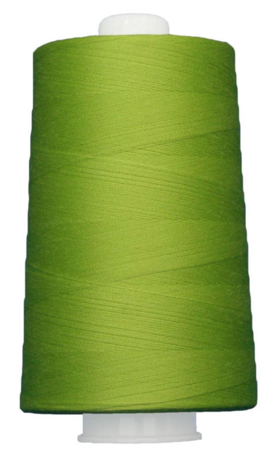 Omni Polyester Thread 40wt 6000yd Bright Light Green