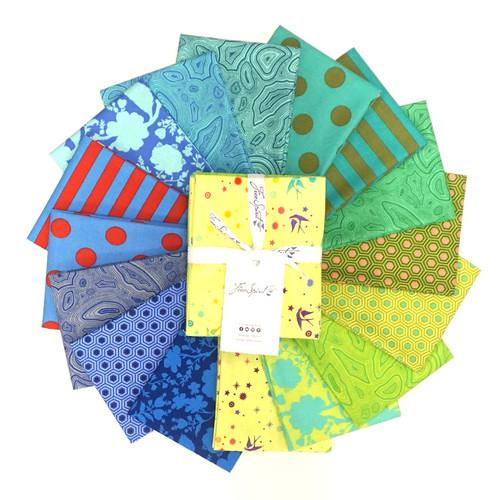 Free Spirit Tula Pink True Colors Starling 16 Piece Fat Quarter Bundle
